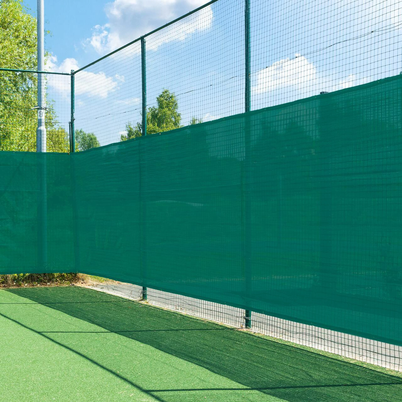 Lưới chắn gió pickleball